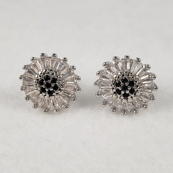 Sterling Silver Black Spinel & Baguette Studs - Picture 6 of 8